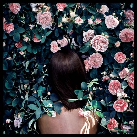 Flower Girl Poster in de groep Posters / Fotokunst bij Desenio AB (3269)