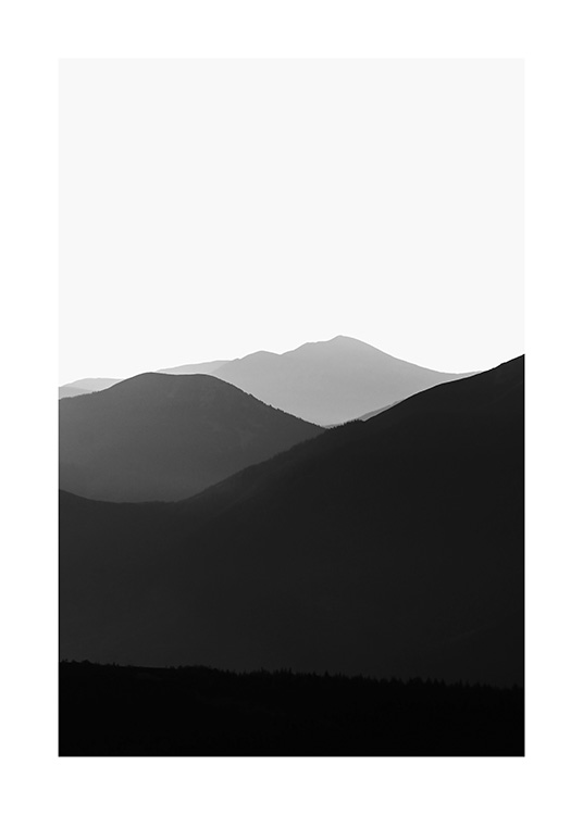  - Zwart-wit foto met een mistig uitzicht over de Karpaten