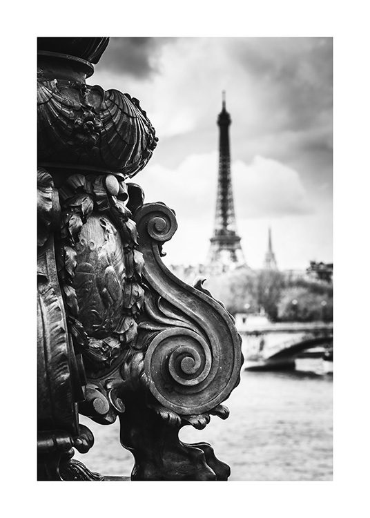  - Zwart-wit foto van details van brug voor de Eiffeltoren