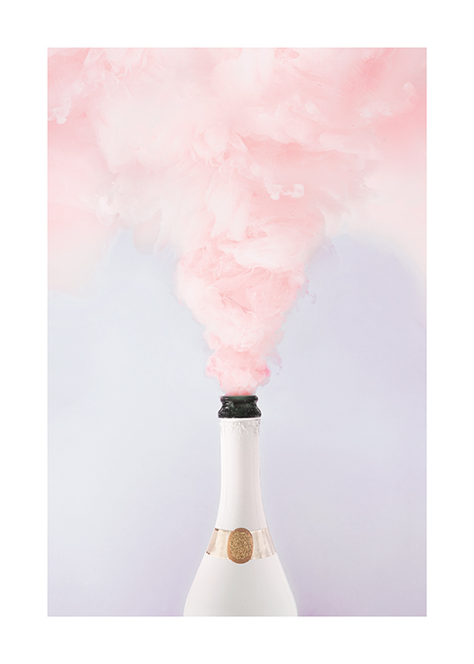  – Foto van een witte champagnefles met roze rook die eruit komt