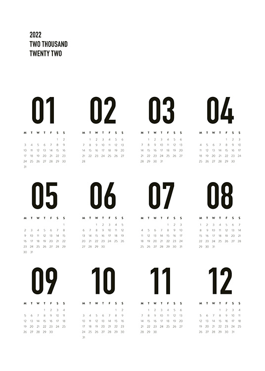  – Kalender 2022 met een jaaroverzicht, met zwarte tekst op een witte achtergrond