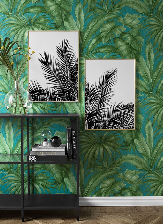 Inspiratie voor hal met palmbehang en z-w palmposters
